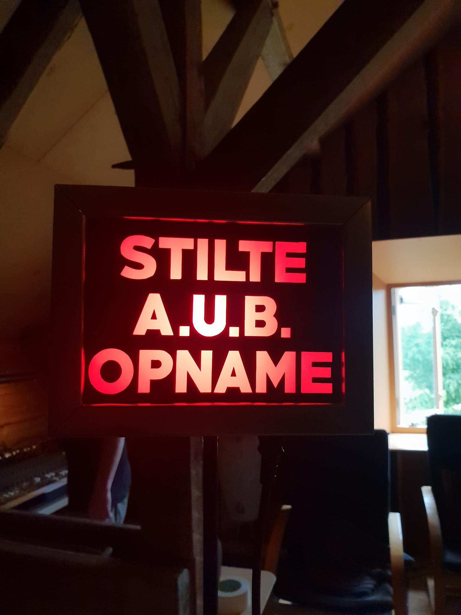 Stilte A.U.B. Opname